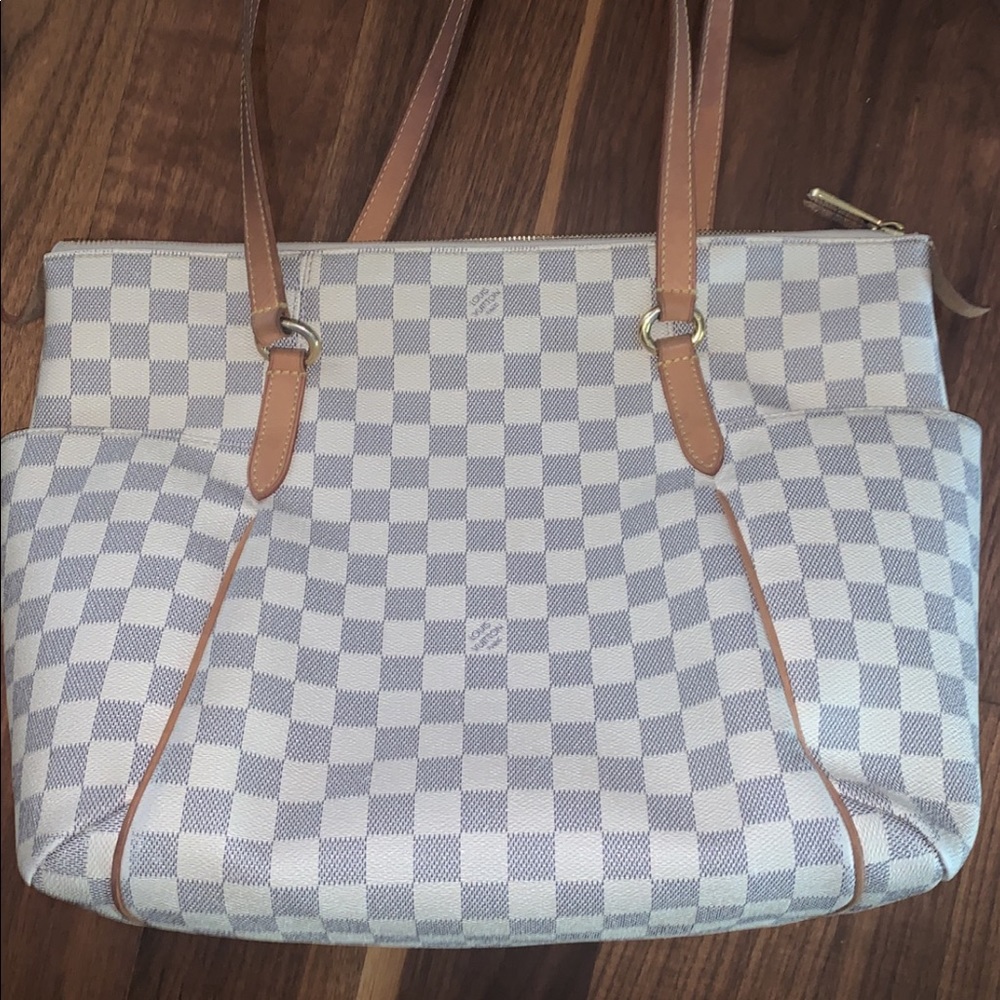 AUTHENTIC Louis Vuitton TOTALLY MM Demier Azur